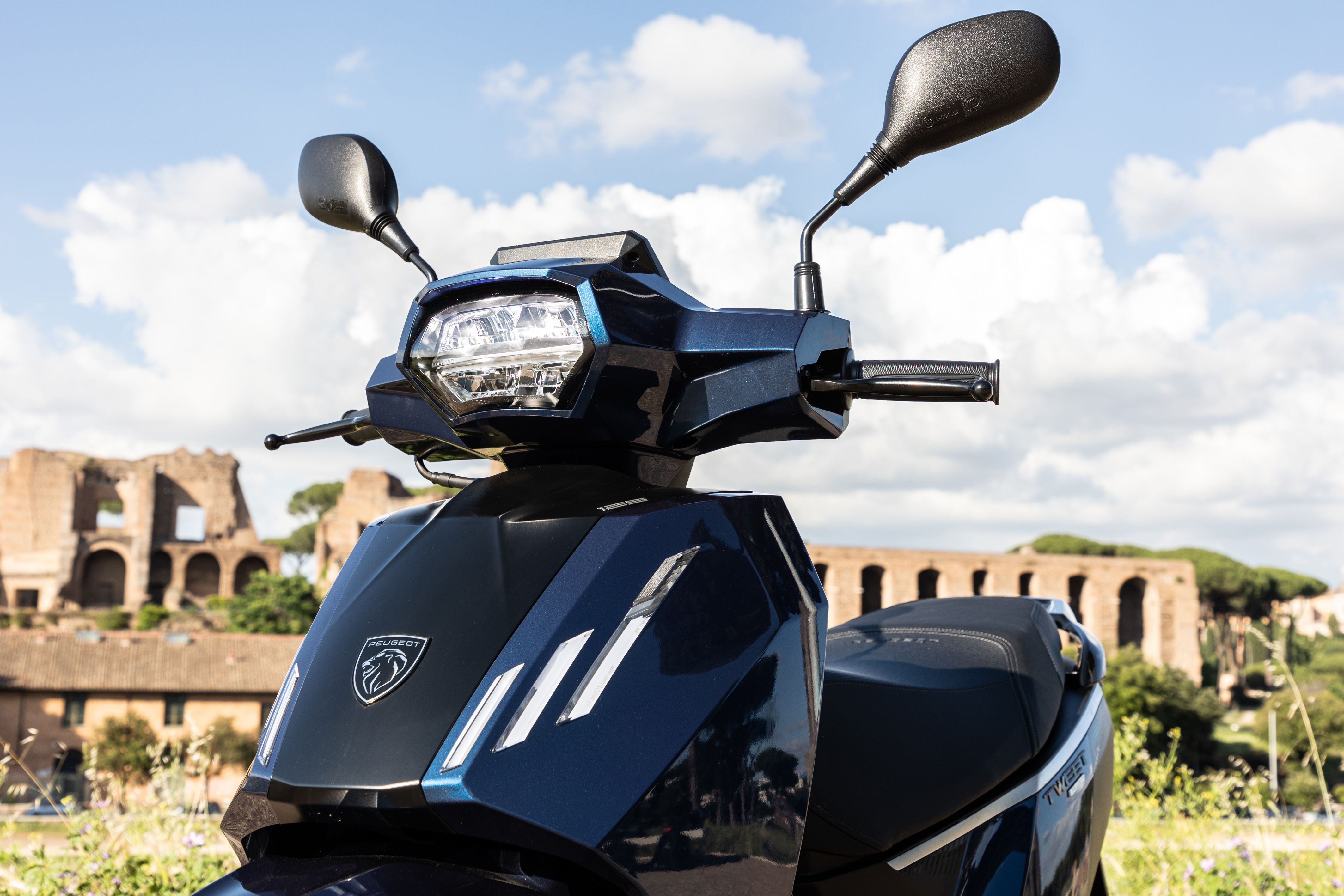 peugeot tweet 125 detalles (27)