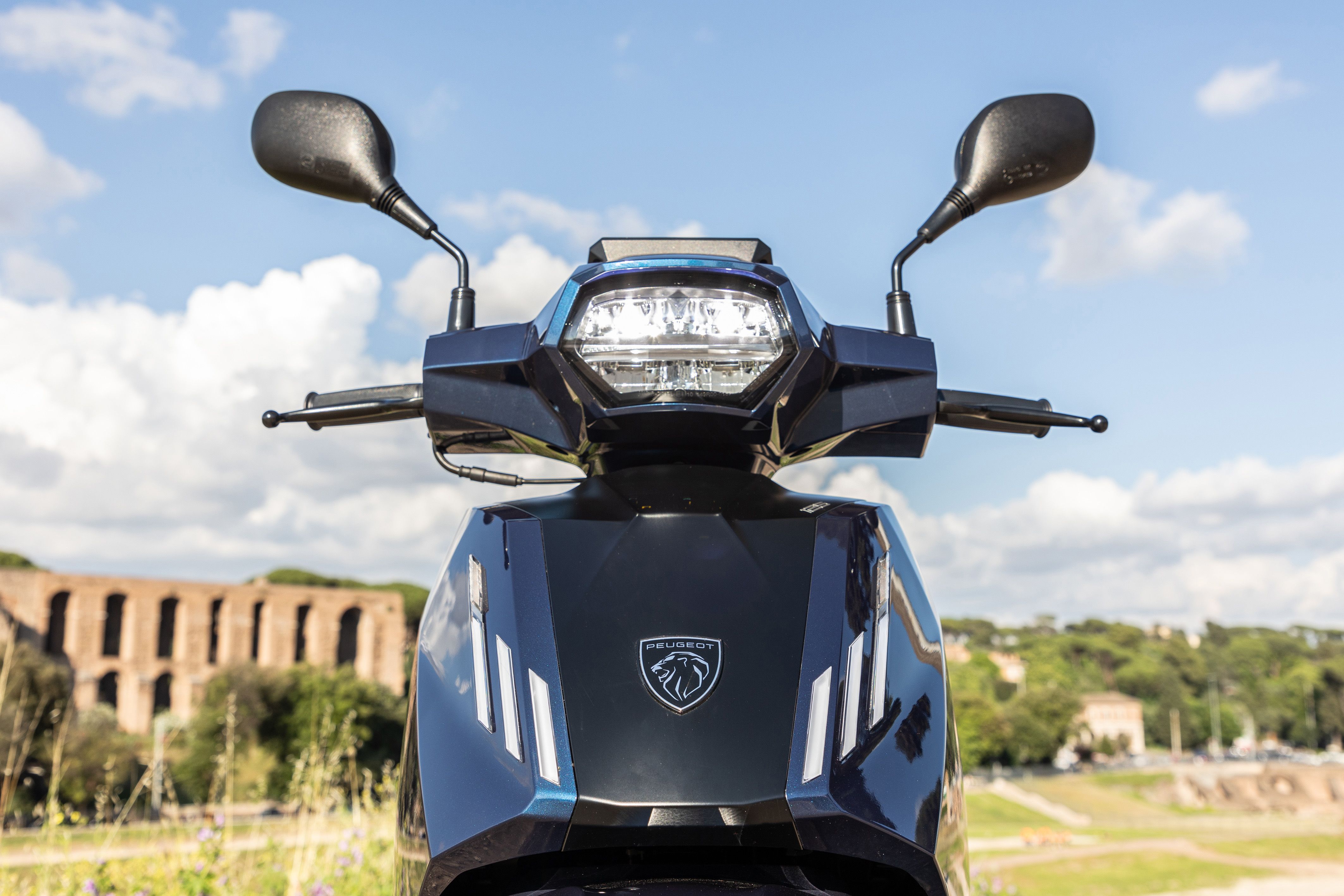 peugeot tweet 125 detalles (28)