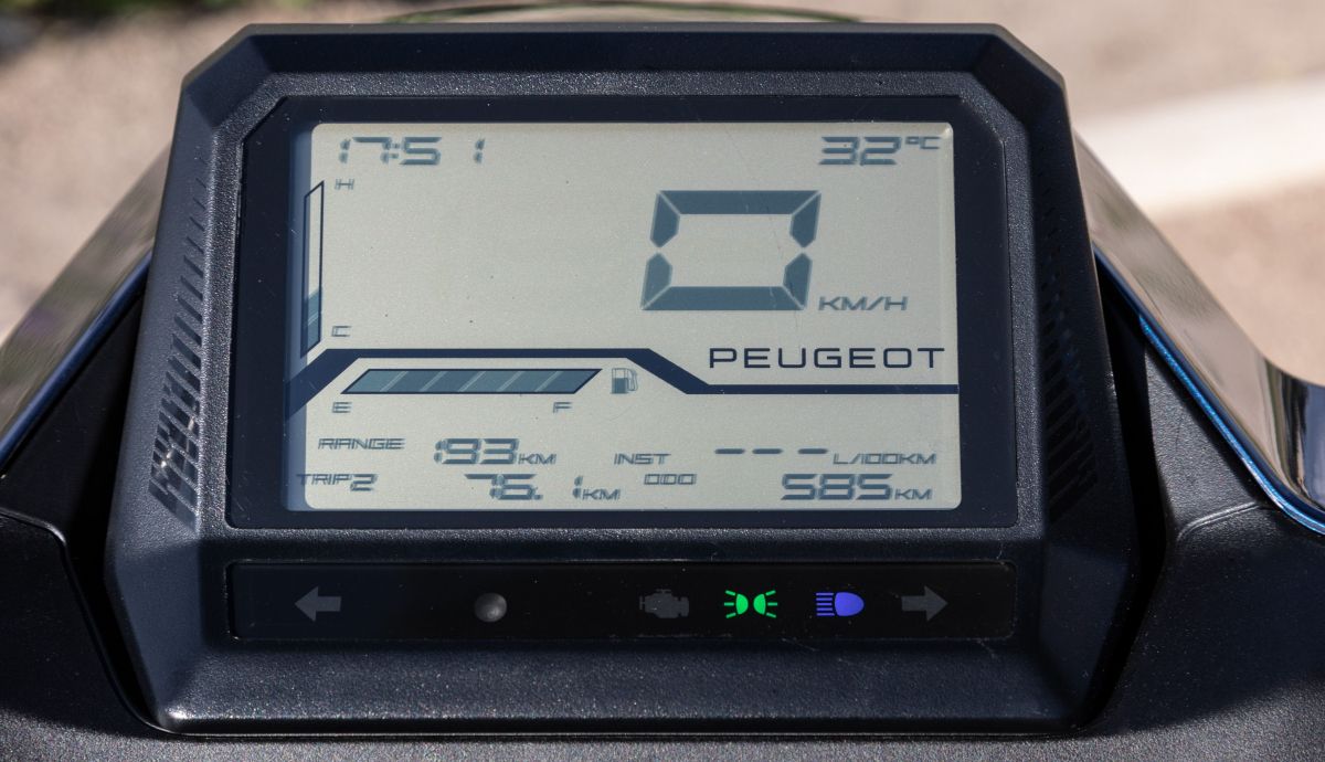 peugeot tweet 125 detalles (7)