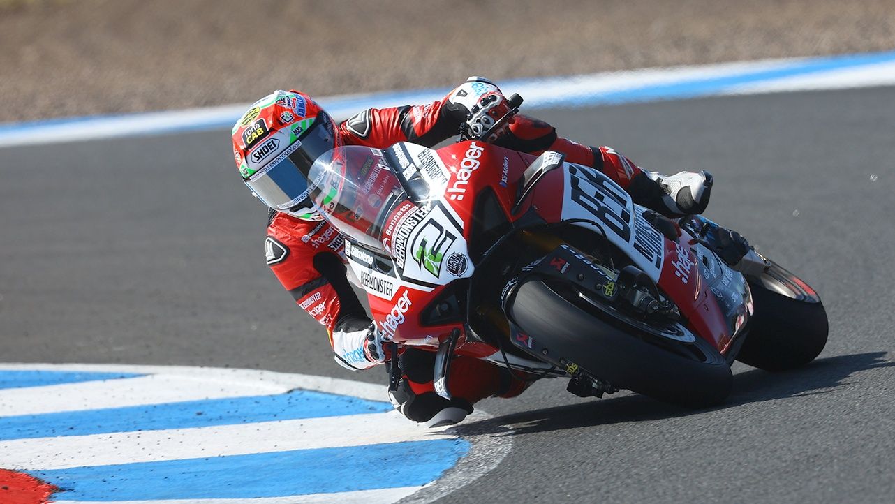 Glenn Irwin ha logrado un doblete de victorias en Knockhill