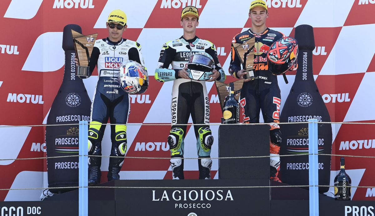 podio moto3 assen