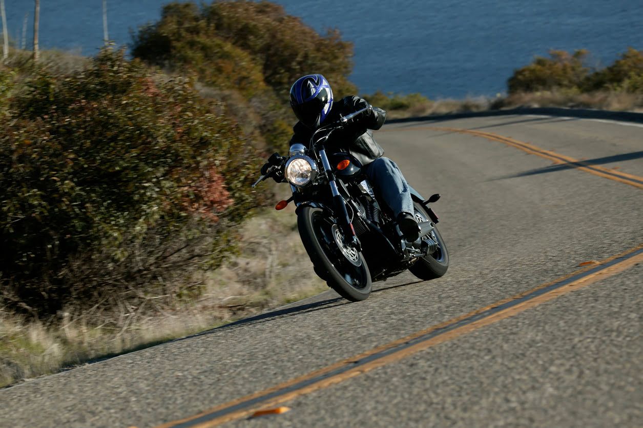 Qué es el efecto giroscópico de una moto y por qué es importante