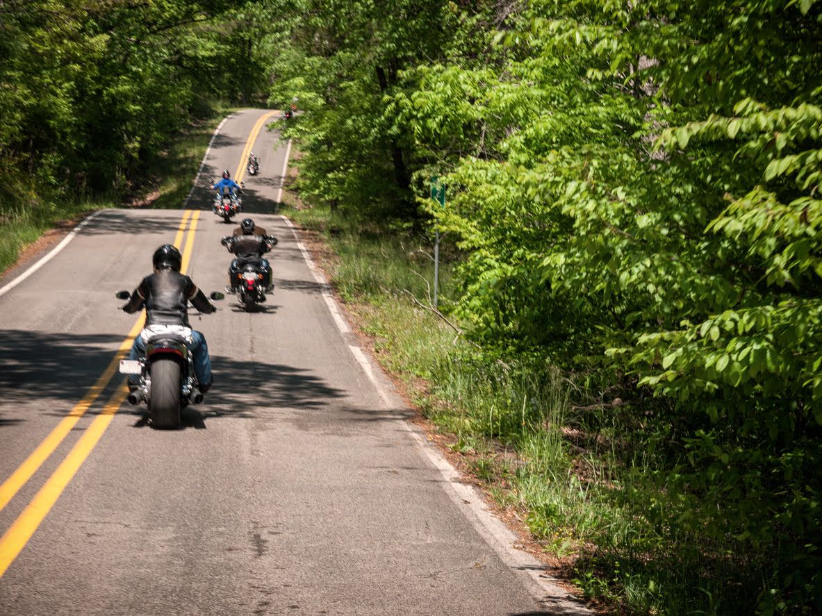 Viajes en grupo con motos