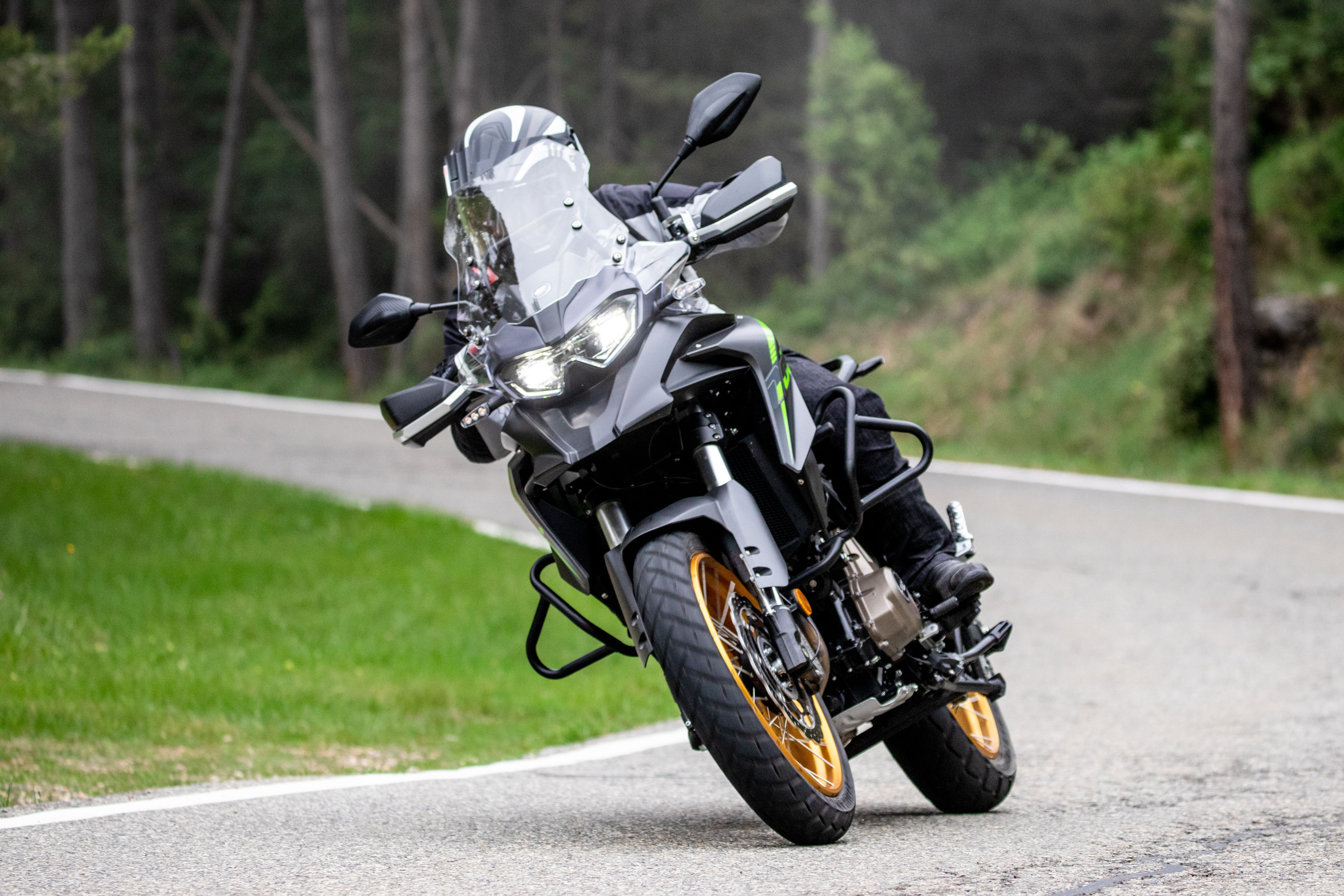 QJ Motor SRT 700X