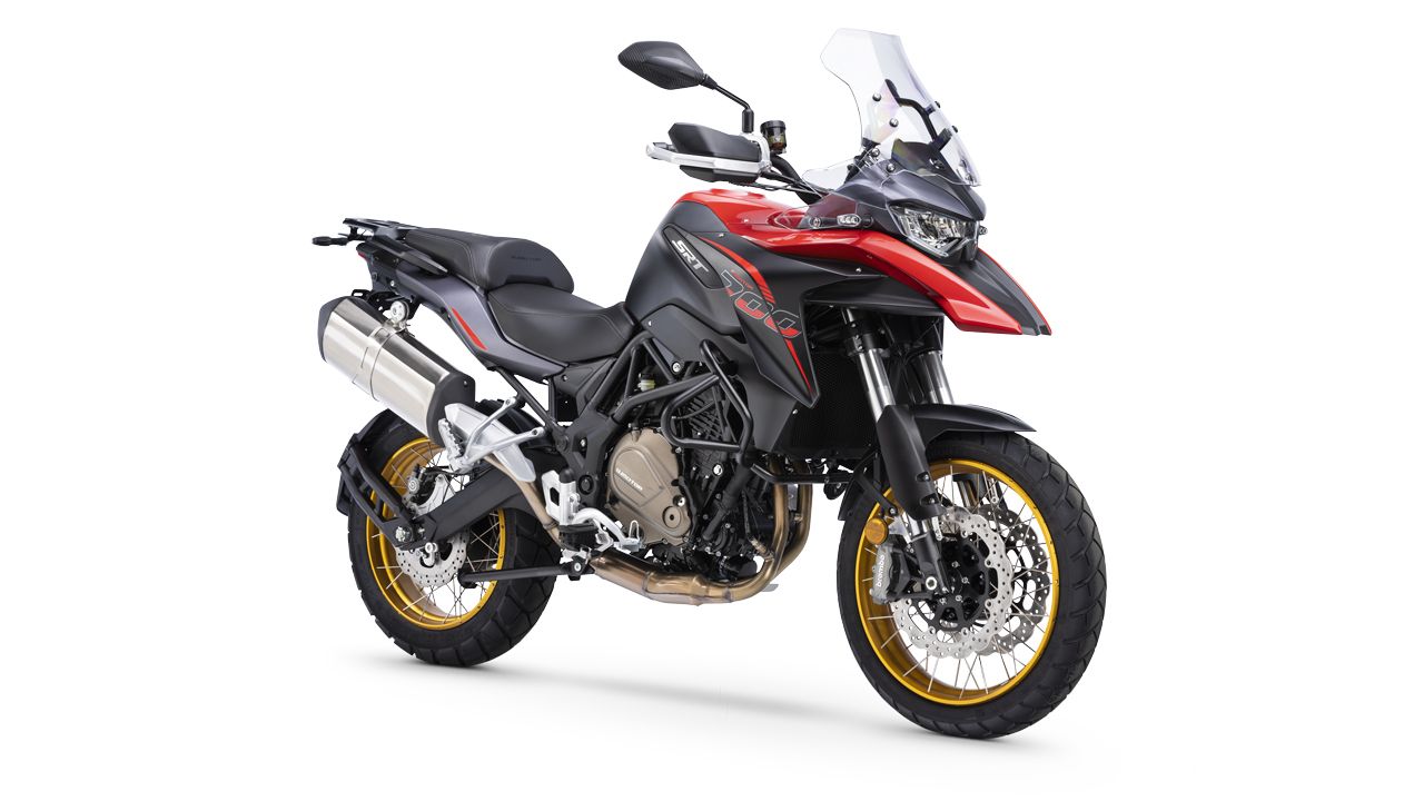 QJ Motor SRT 700X