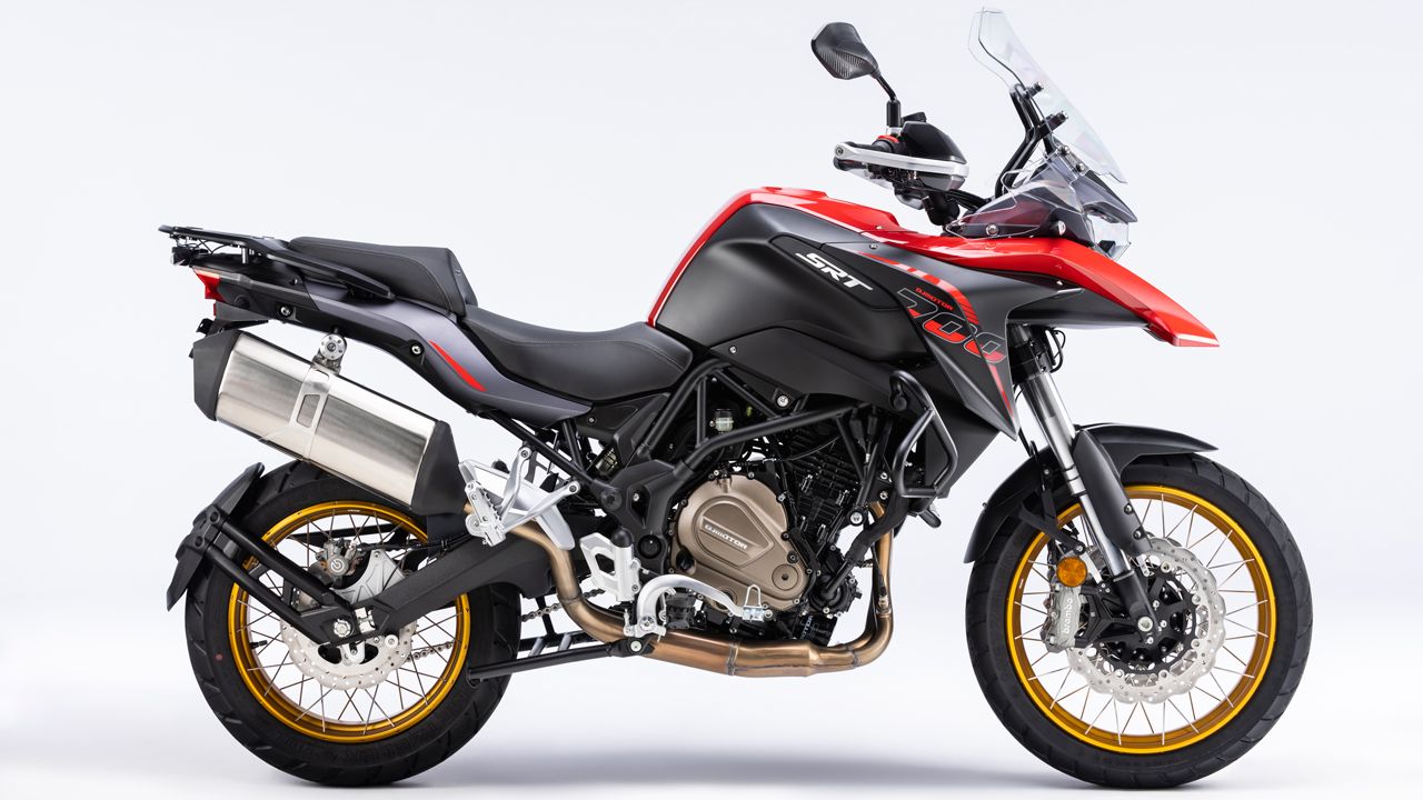 QJ Motor SRT 700X