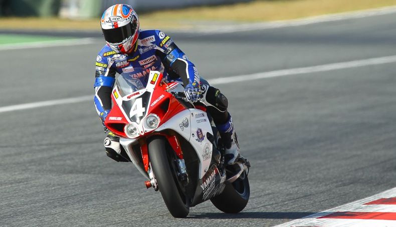 David Checa, con la moto de Folch Endurance en las 24 Horas del Circuit de 2011 David Checa, con la moto de Folch Endurance en las 24 Horas del Circuit de 2011