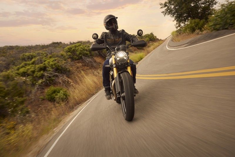 Triumph Scrambler 400 X