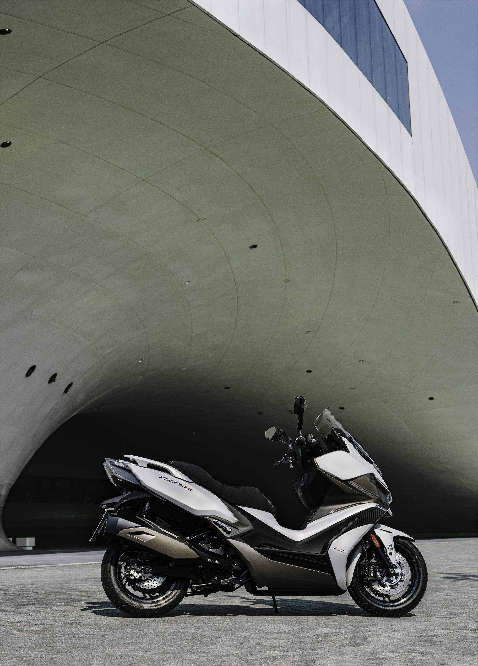 Fotos Kymco Xciting VS 400 2023
