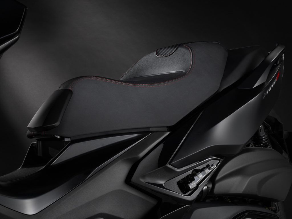 Fotos Kymco Xciting VS 400 2023