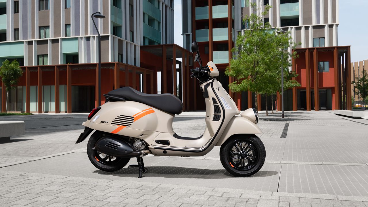 Vespa GTV 2023 (2)