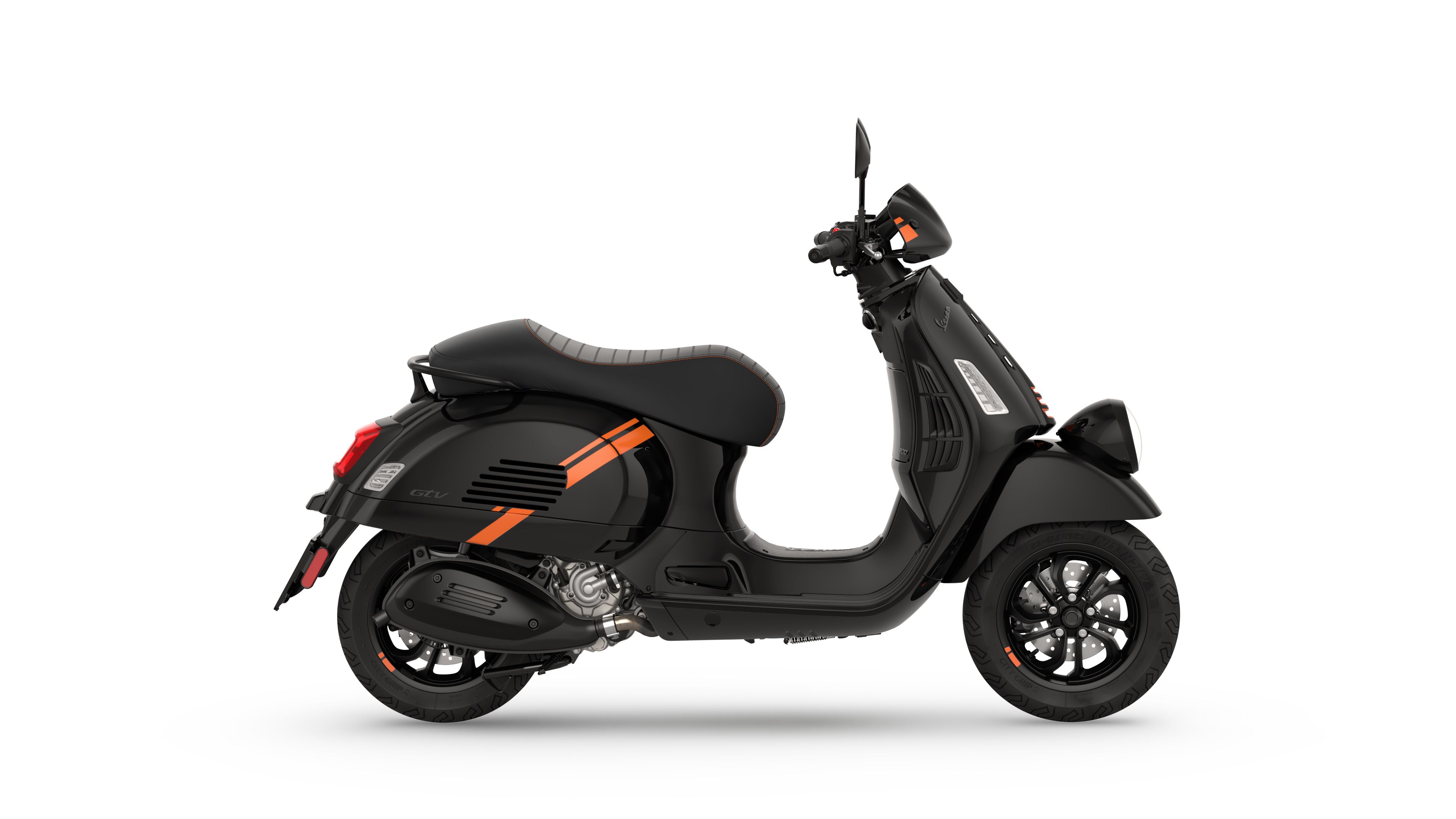 Vespa GTV 2023 negro (4)