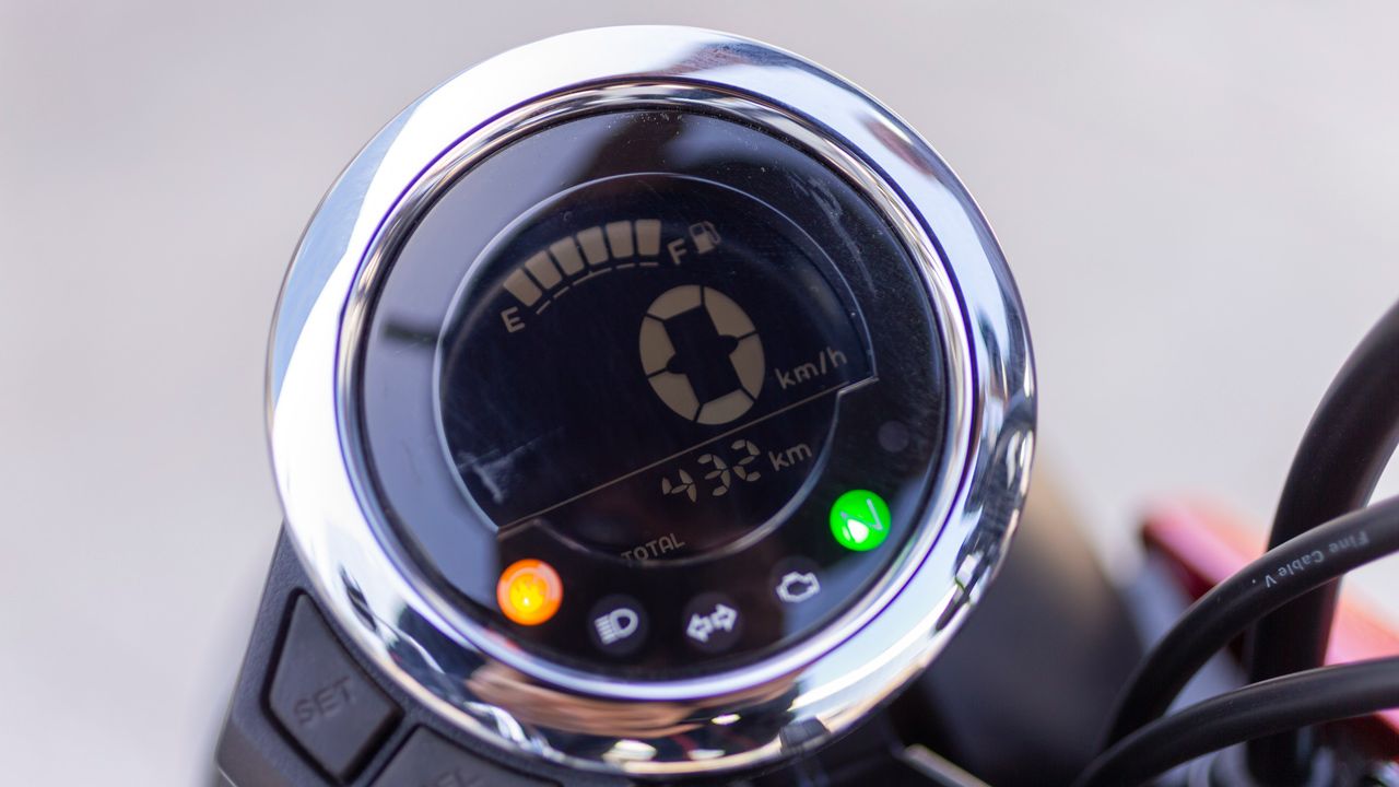 Honda ST125 Dax