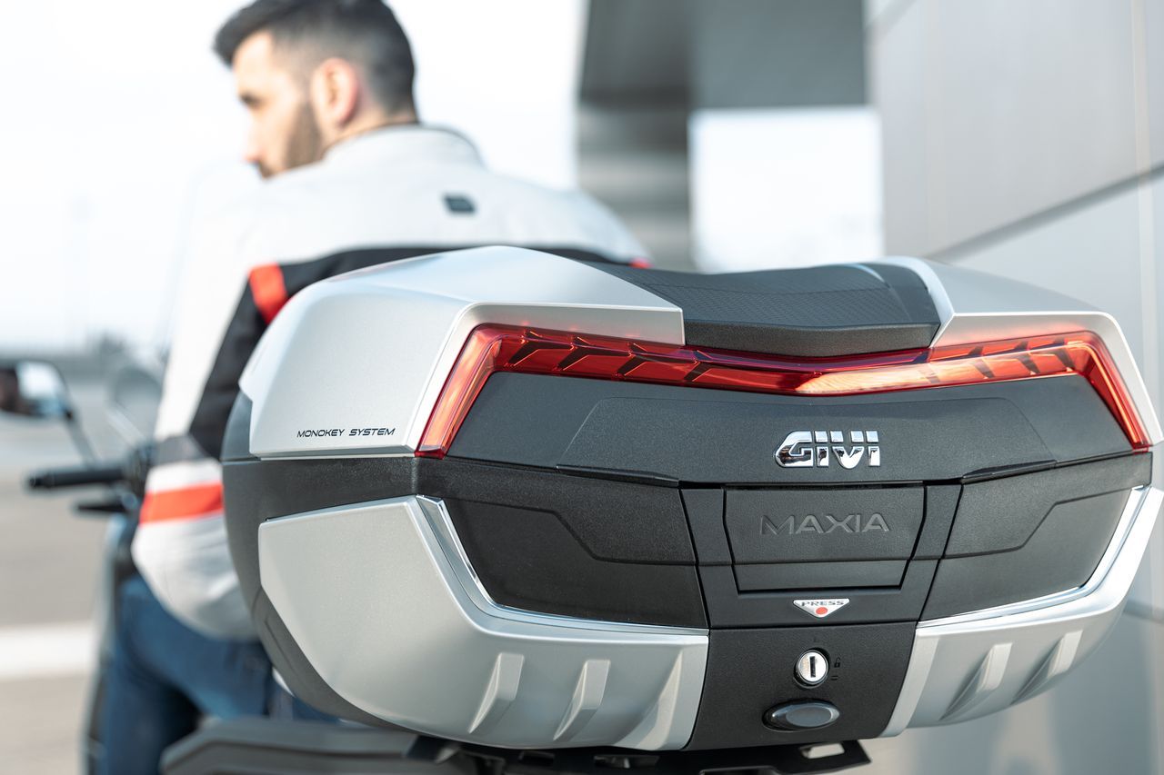 Givi Maxia 5 17