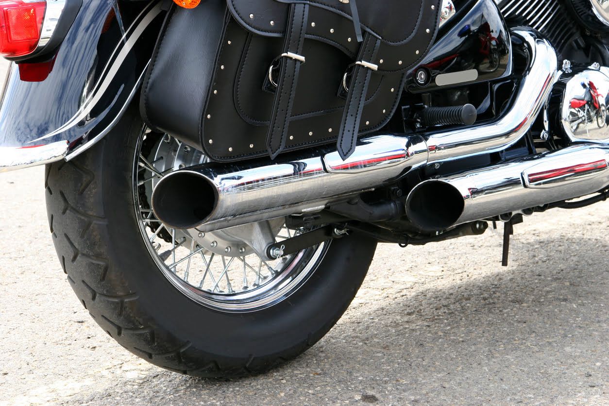 Colas de escape de la moto