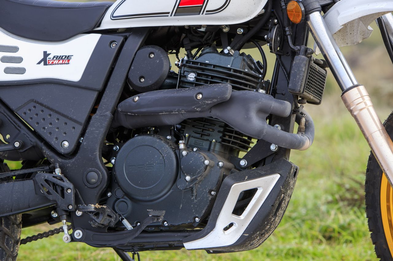 Mash XRide 650 Trail 2023 Detalles (17)