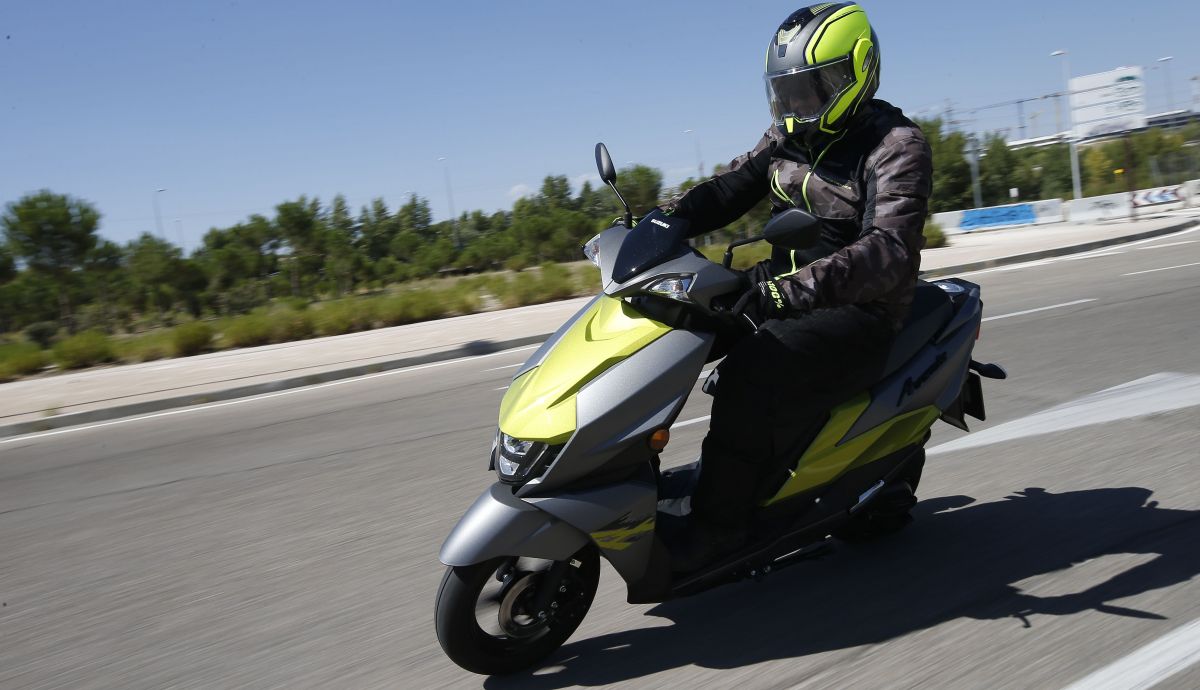 Probamos la nueva gama scooter 125 de Suzuki: Burgman, Av