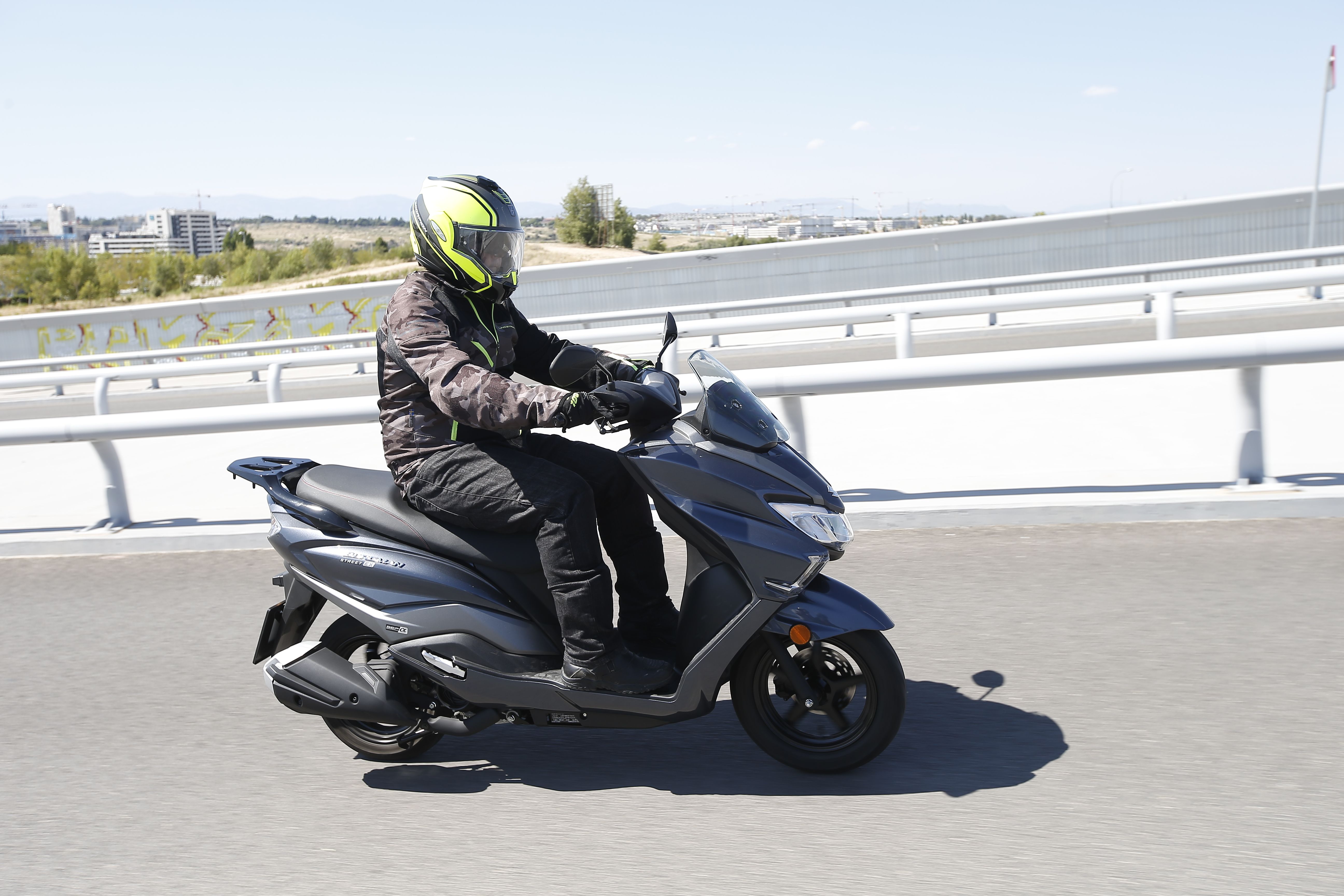Suzuki Burgman StreetEX 125 2023