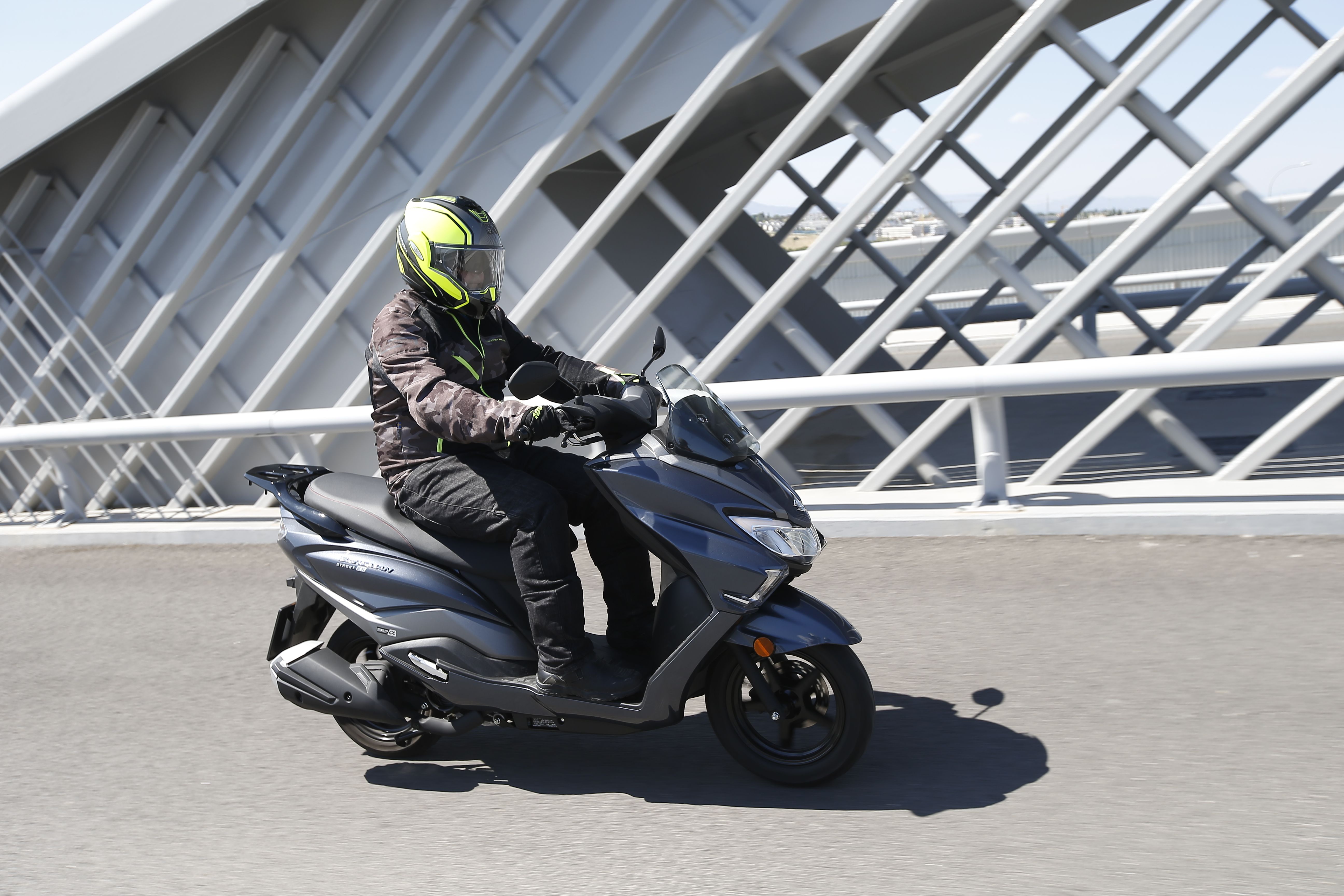 Suzuki Burgman StreetEX 125 2023