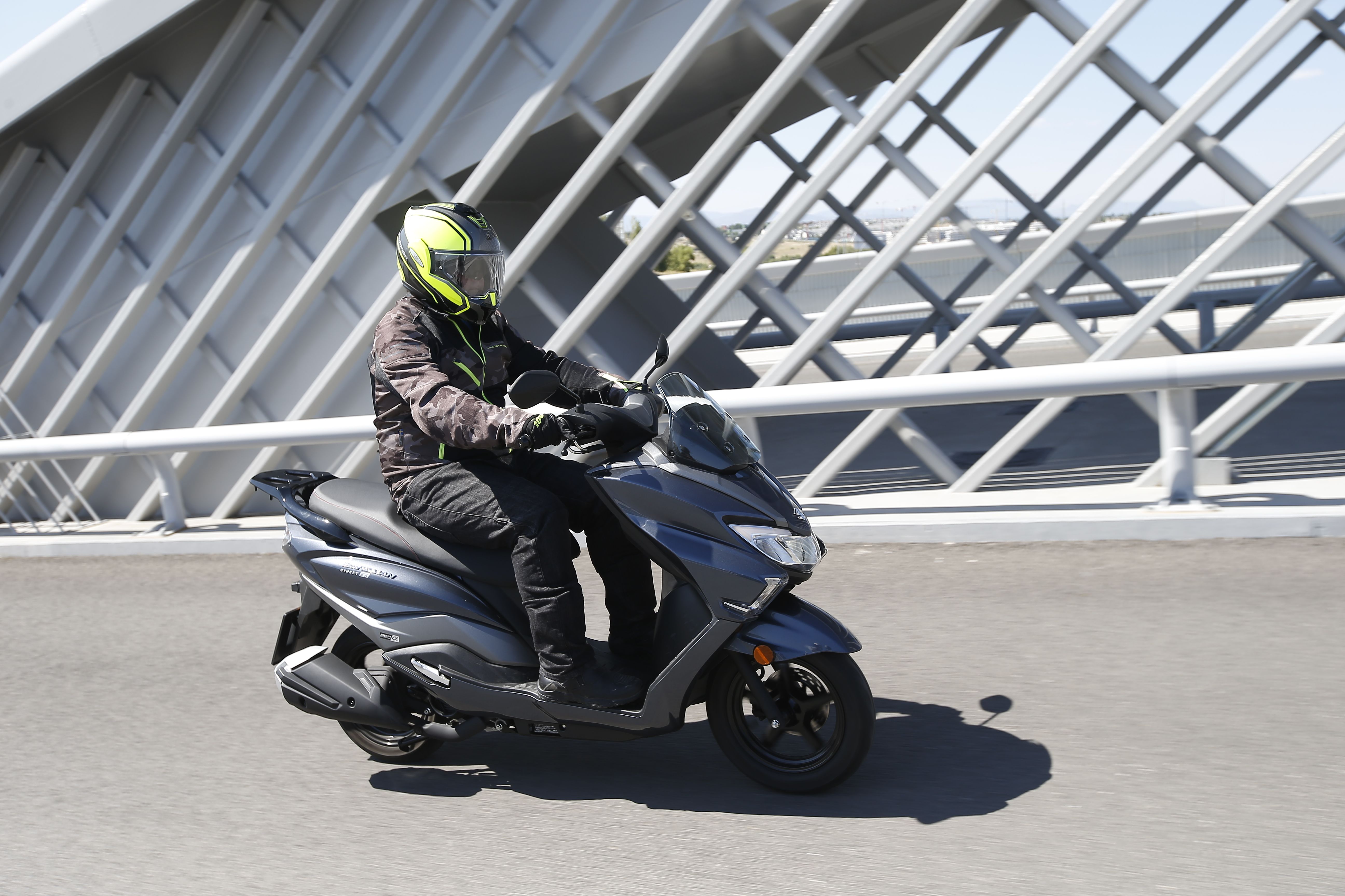 Suzuki Burgman StreetEX 125 2023