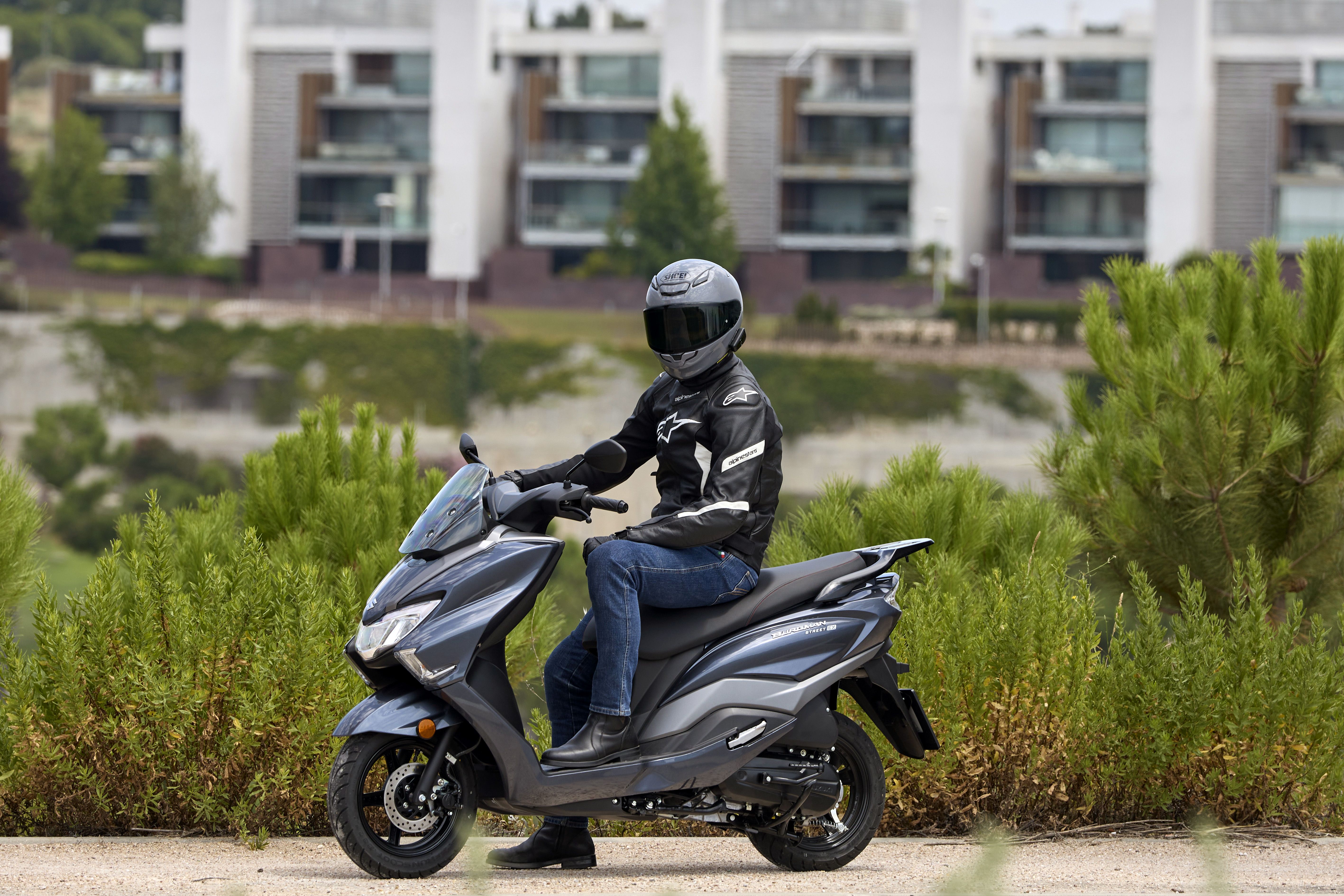 Suzuki Burgman StreetEX 125 2023