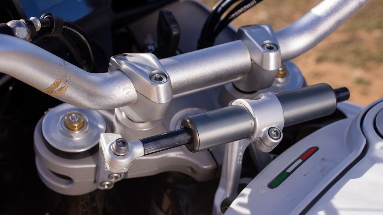 Ducati Desert X (23)