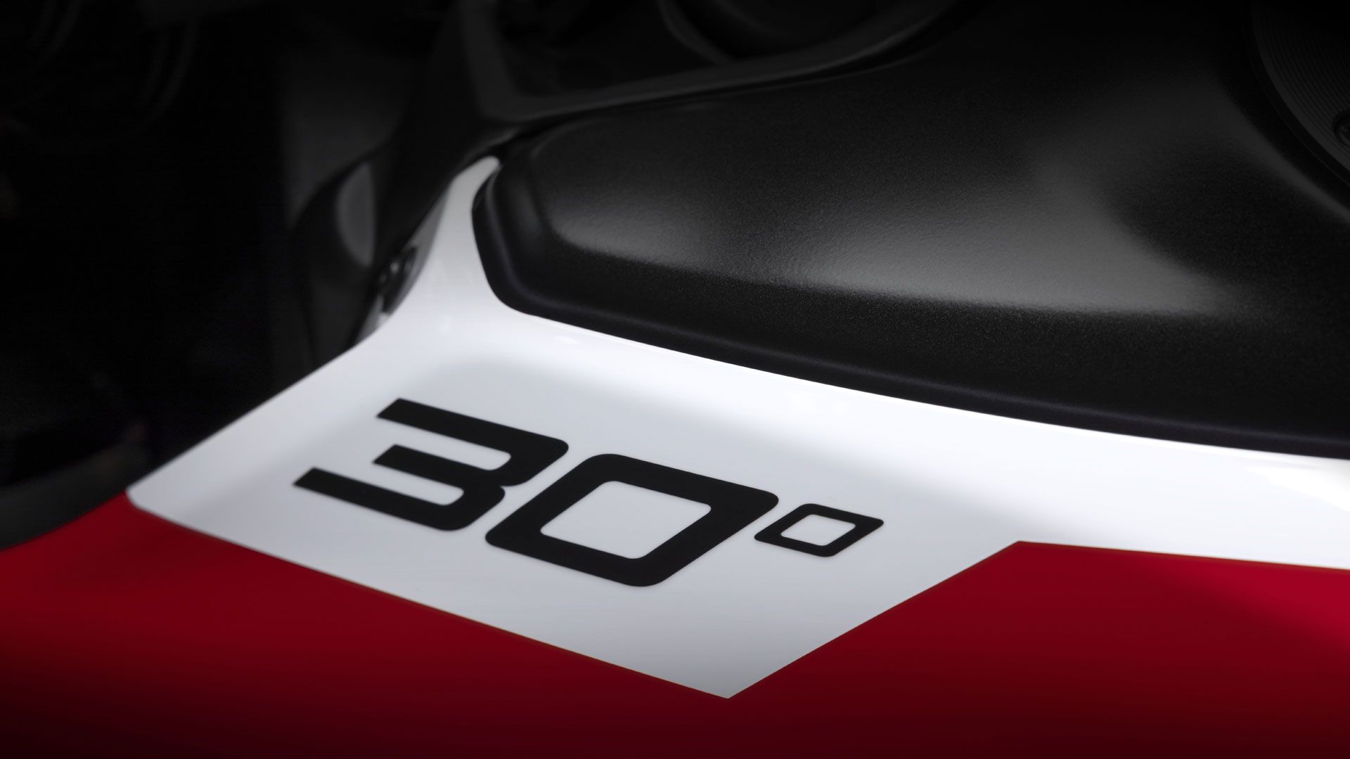 Ducati Monster 30 Th 2024 (15)