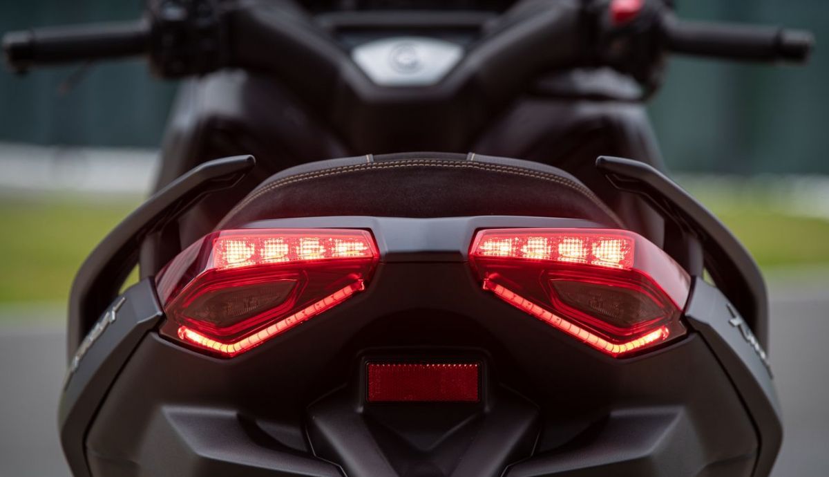 Yamaha Xmax 300 2023 9