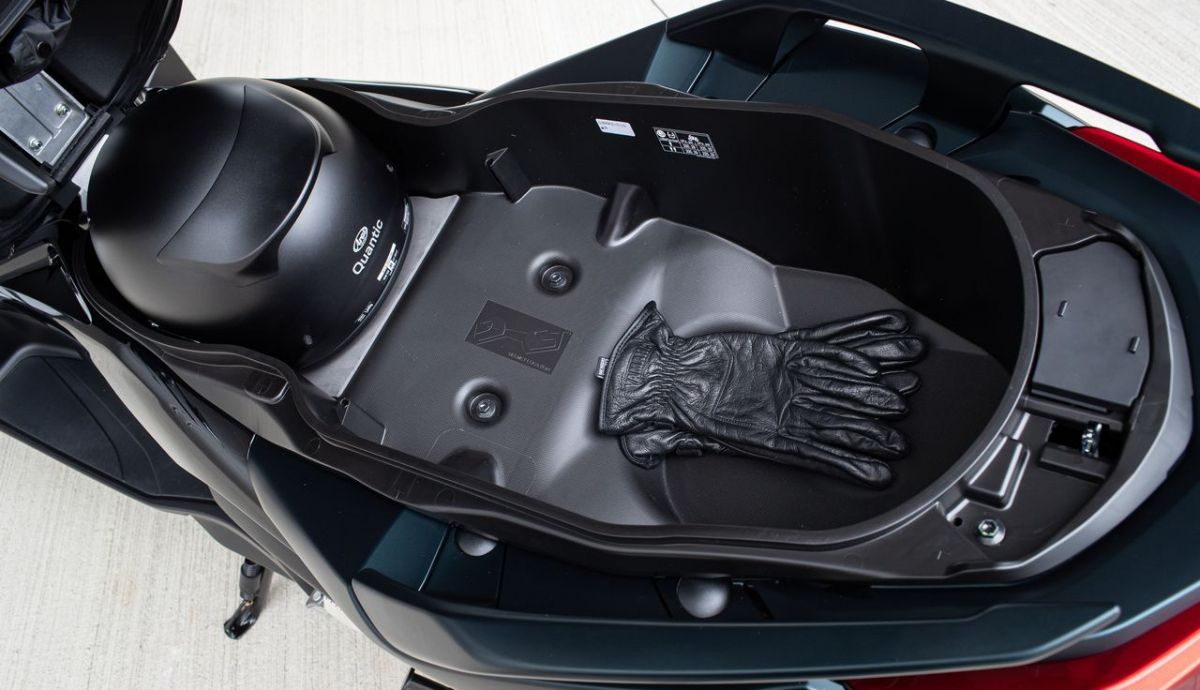 Yamaha Xmax 300 2023 7
