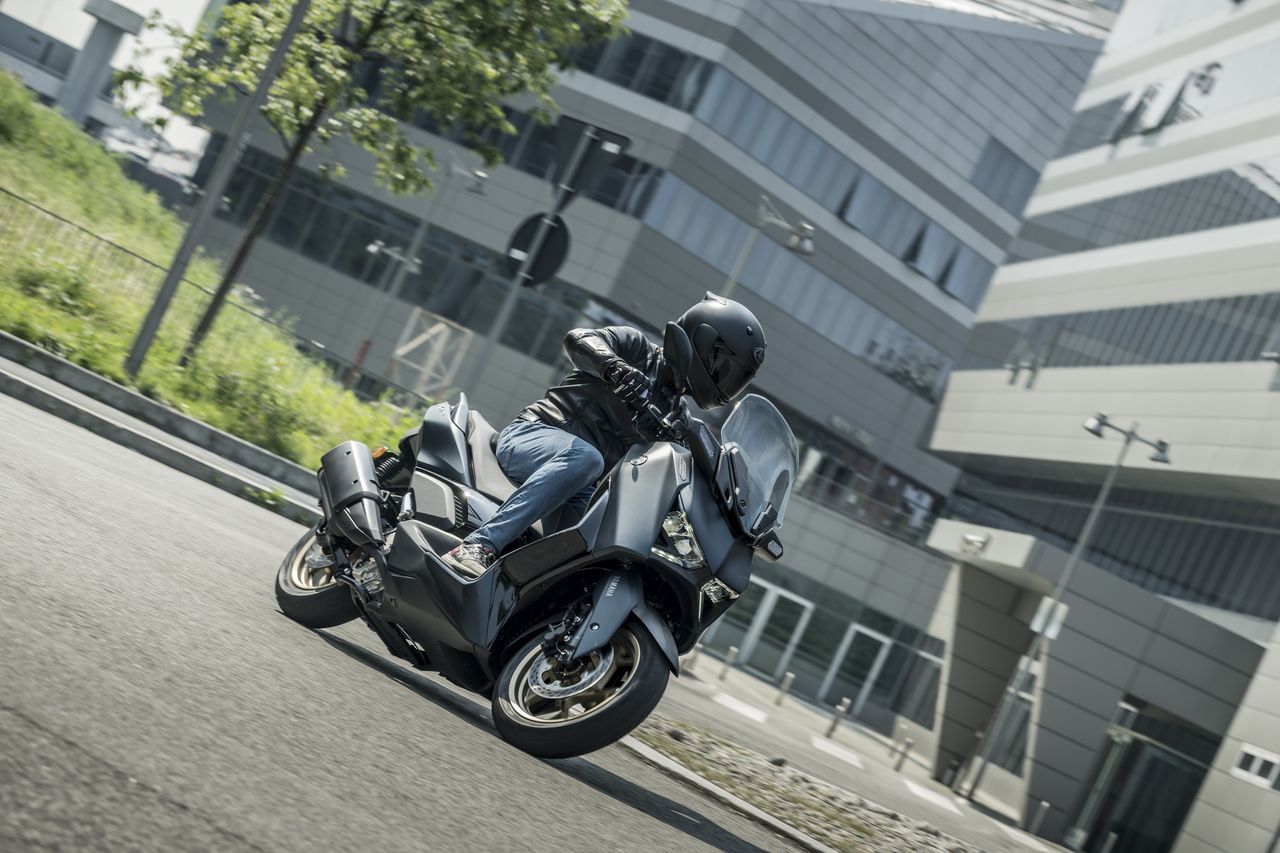 Yamaha Xmax 300 2023 10