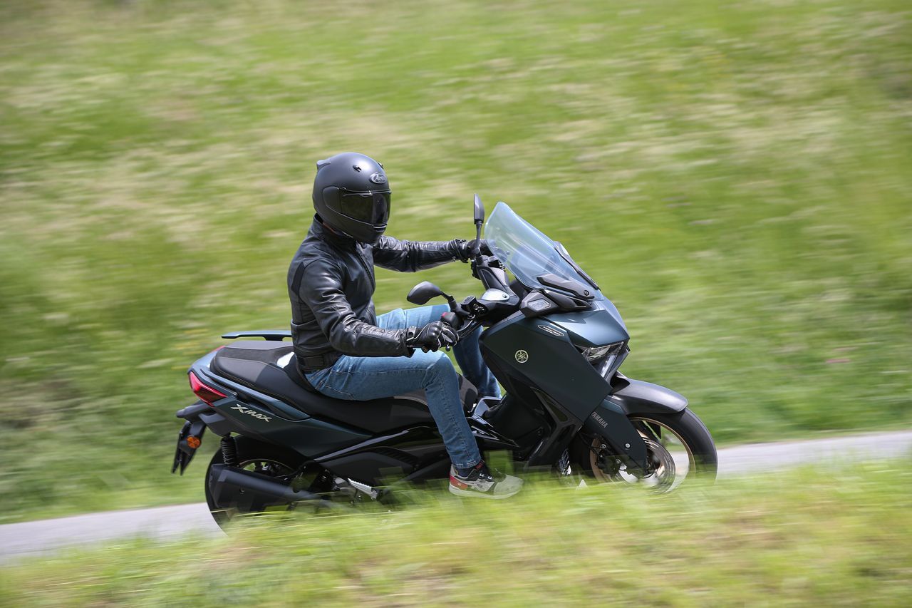 Yamaha Xmax 300 2023 40