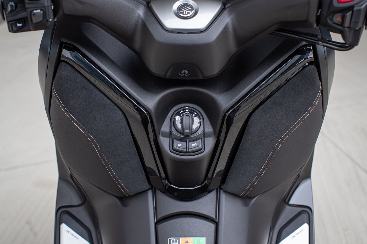 Yamaha Xmax 300 2023 51
