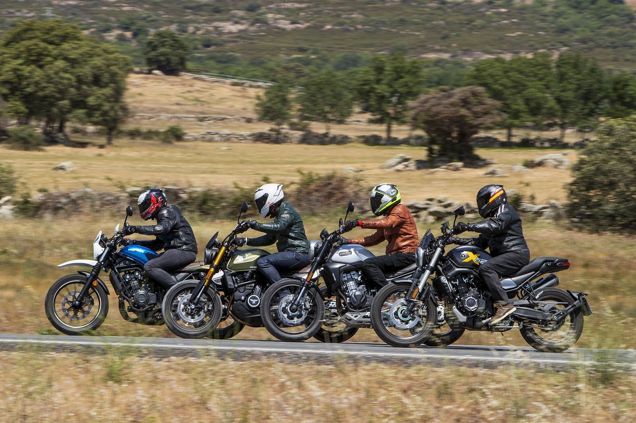 comparativa scrambler 500 2023 29