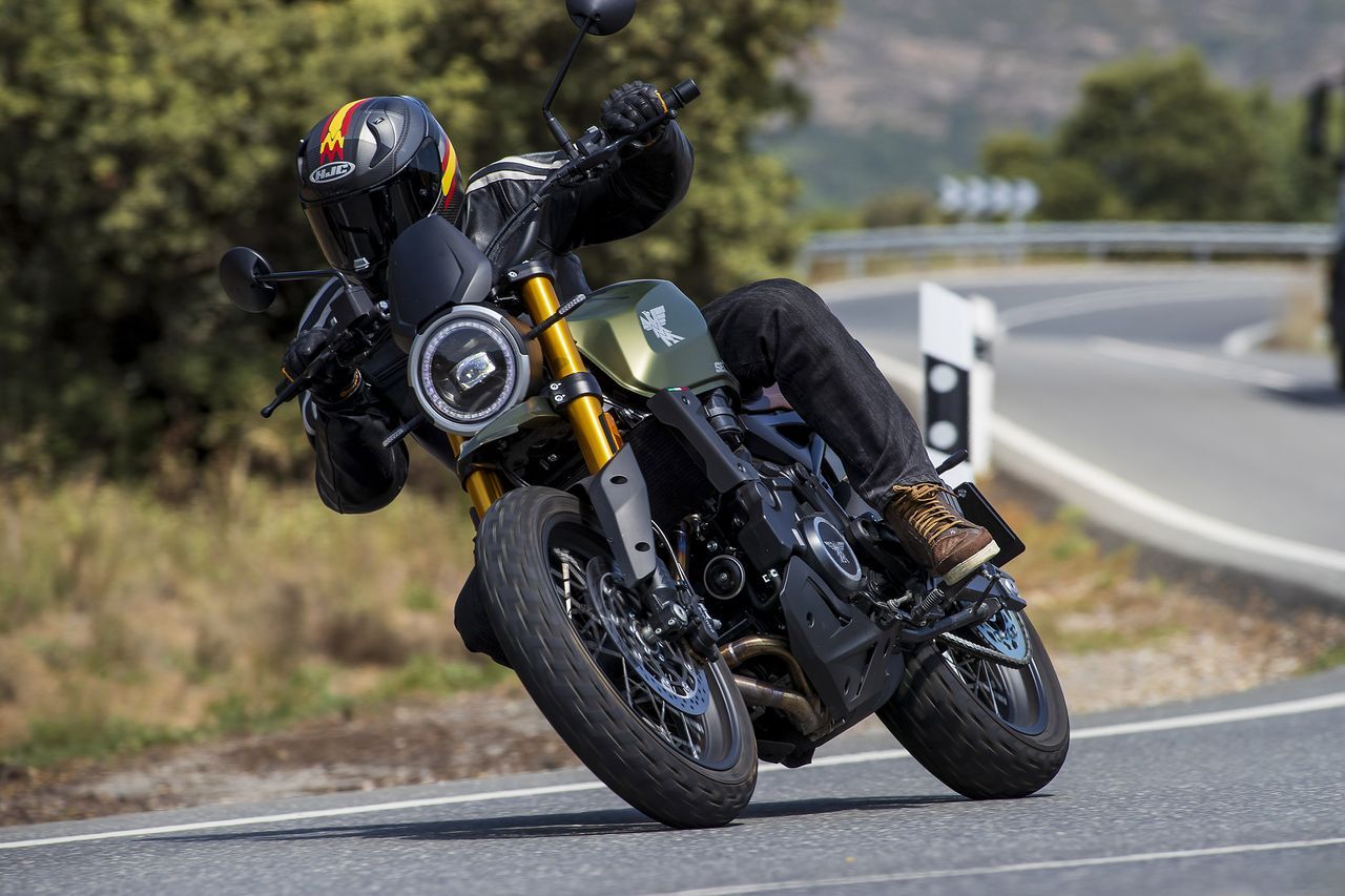 comparativa scrambler 500 2023 43
