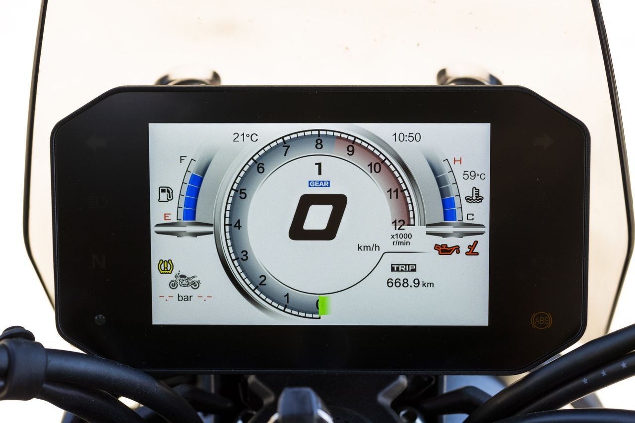 comparativa scrambler 500 2023 76