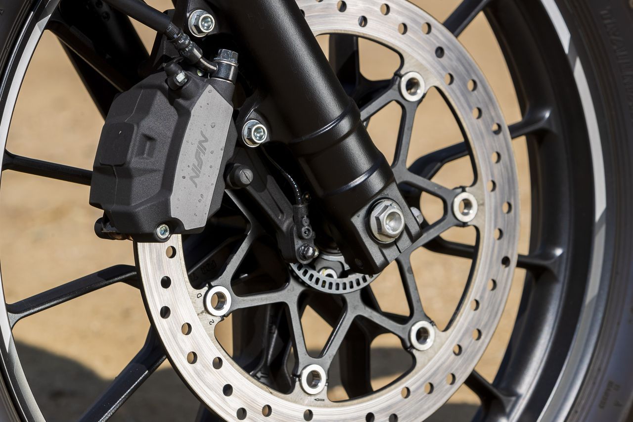 comparativa scrambler 500 2023 139