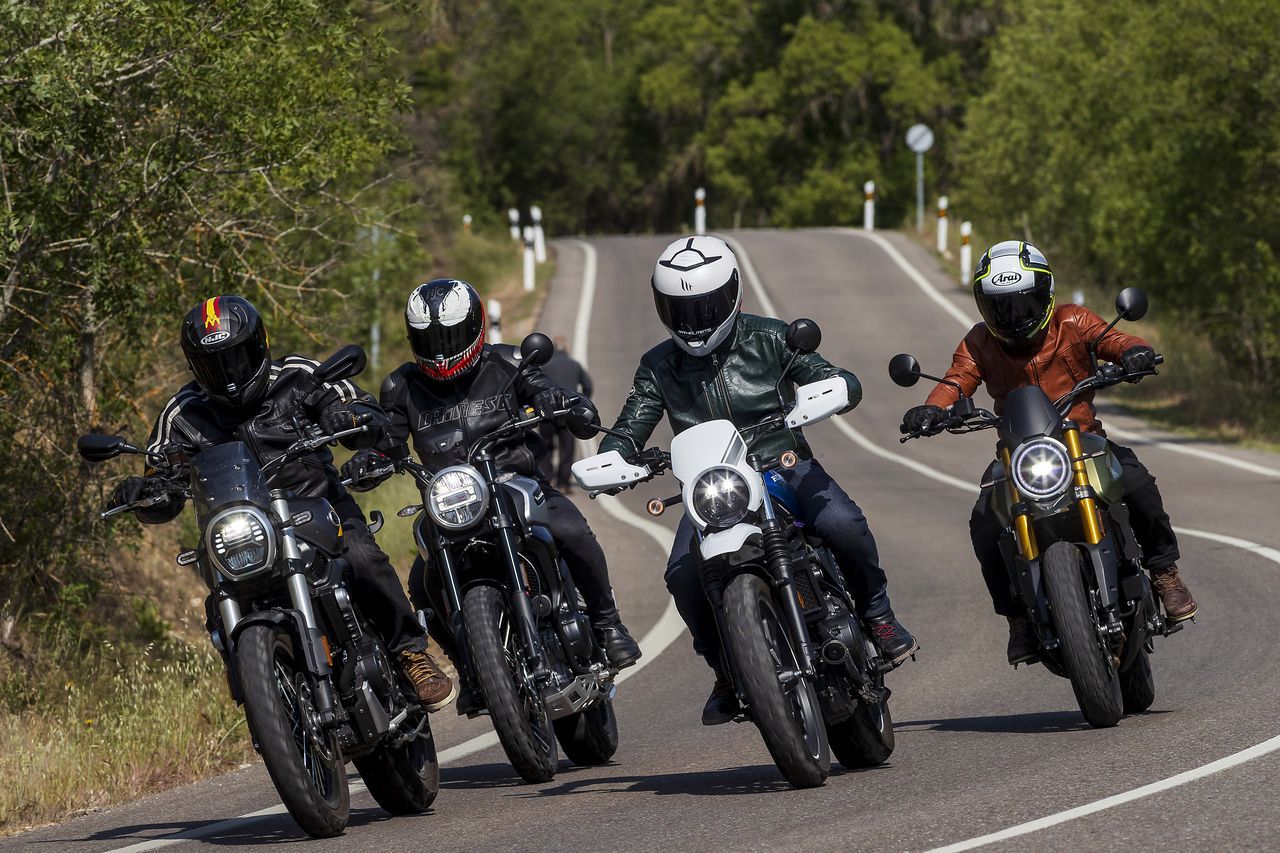 comparativa scrambler 500 2023 158