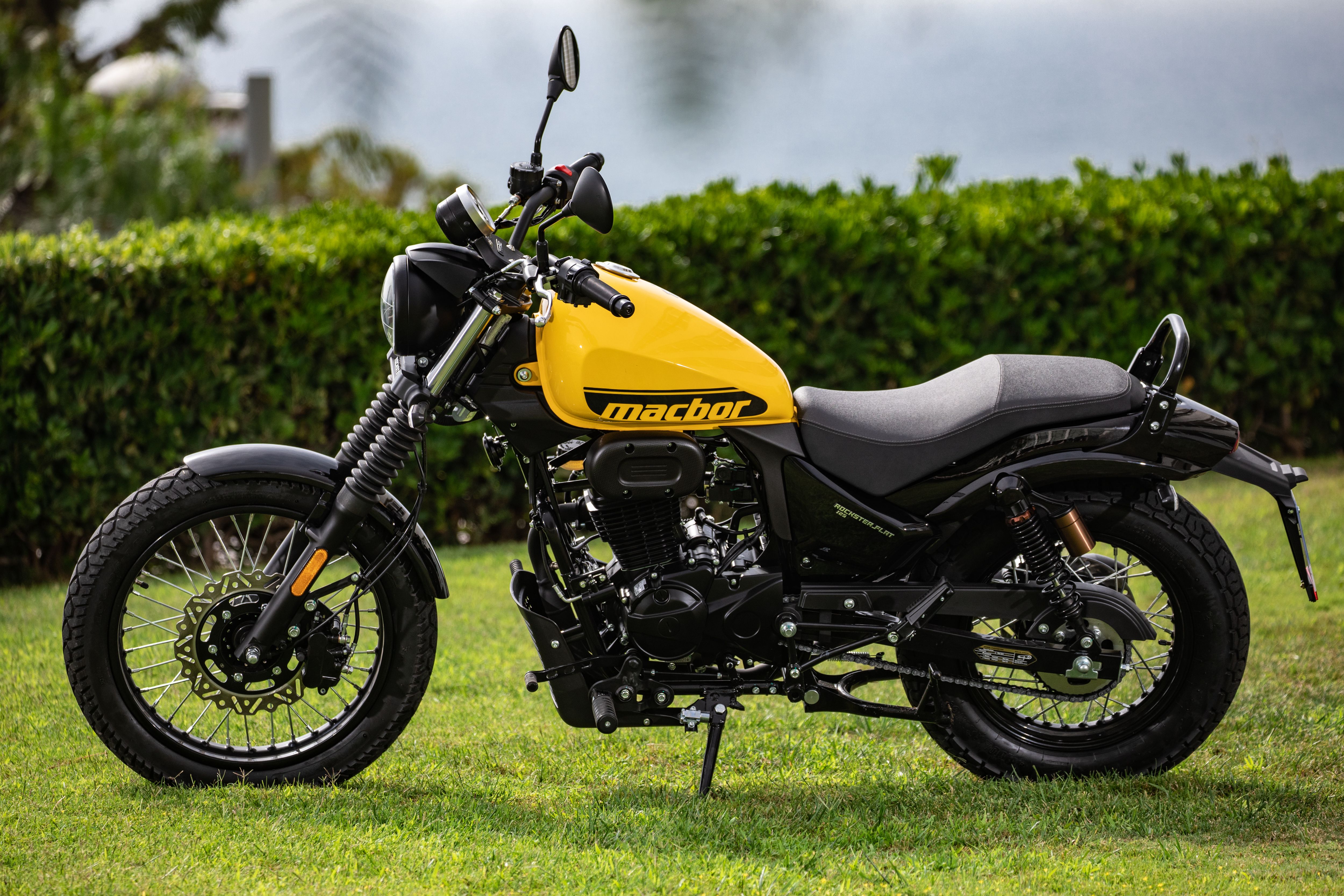 Macbor Rockster125 flat amarilla (2)