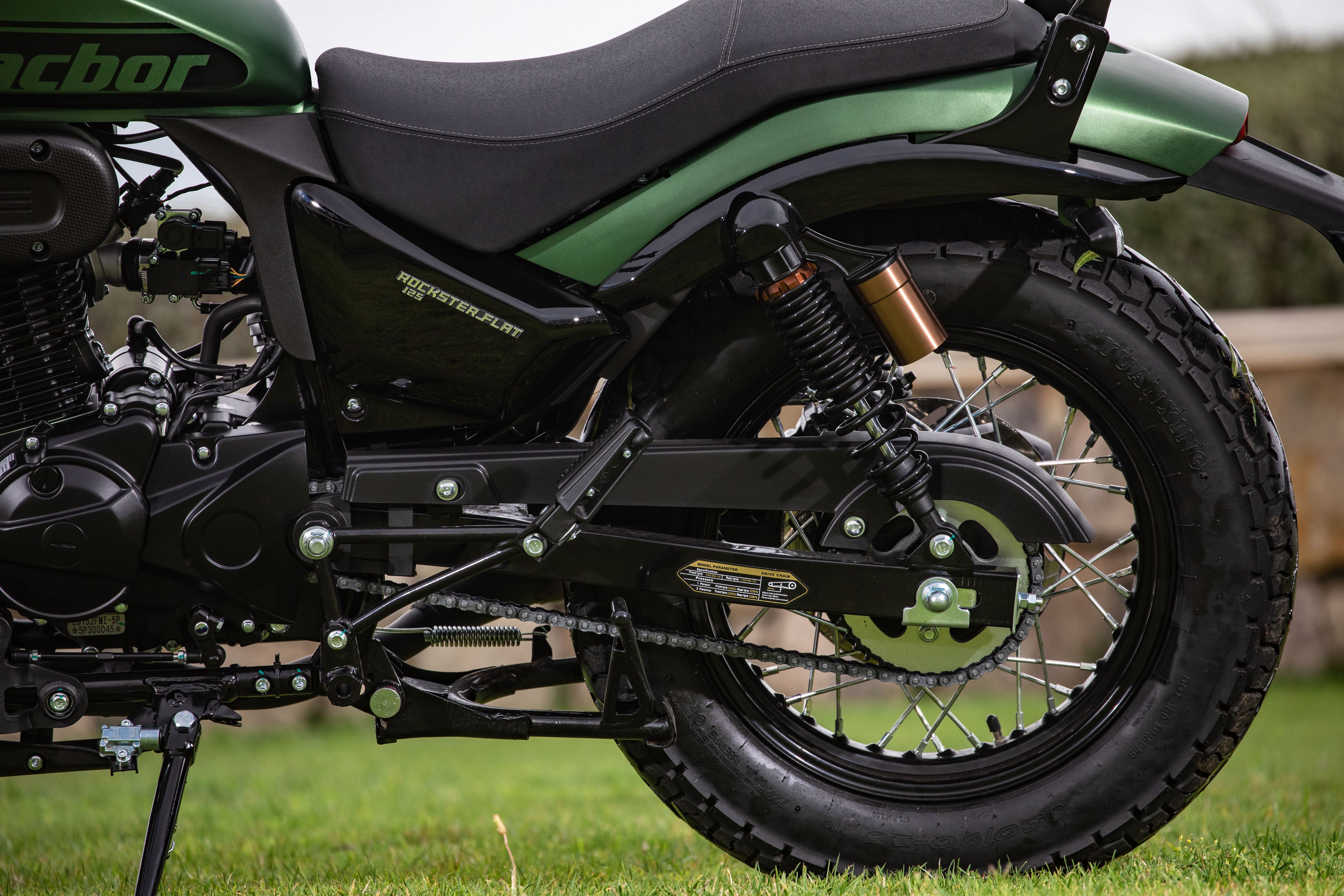 Macbor Rockster125 flat z detalles (2)