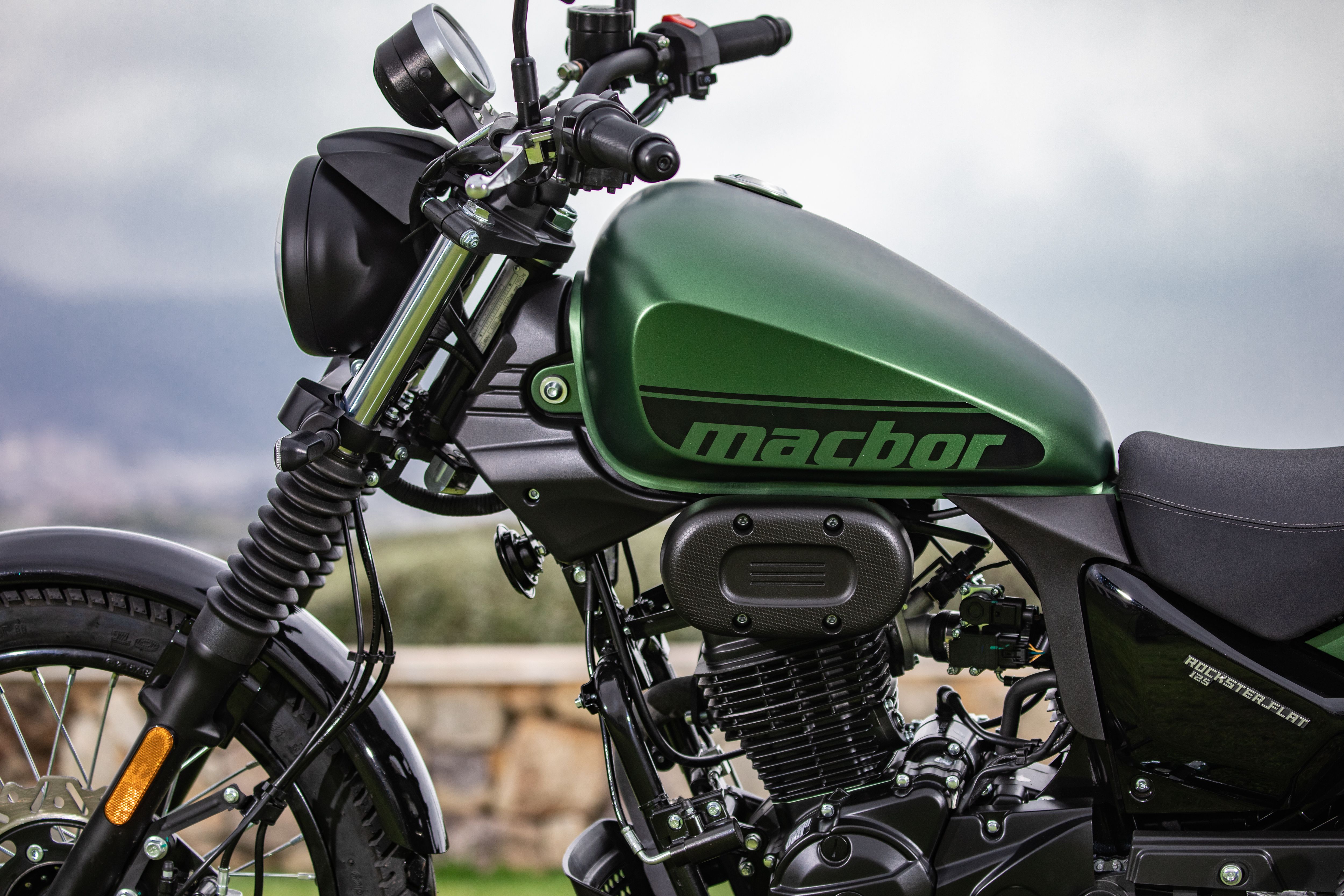 Macbor Rockster125 flat z detalles (4)