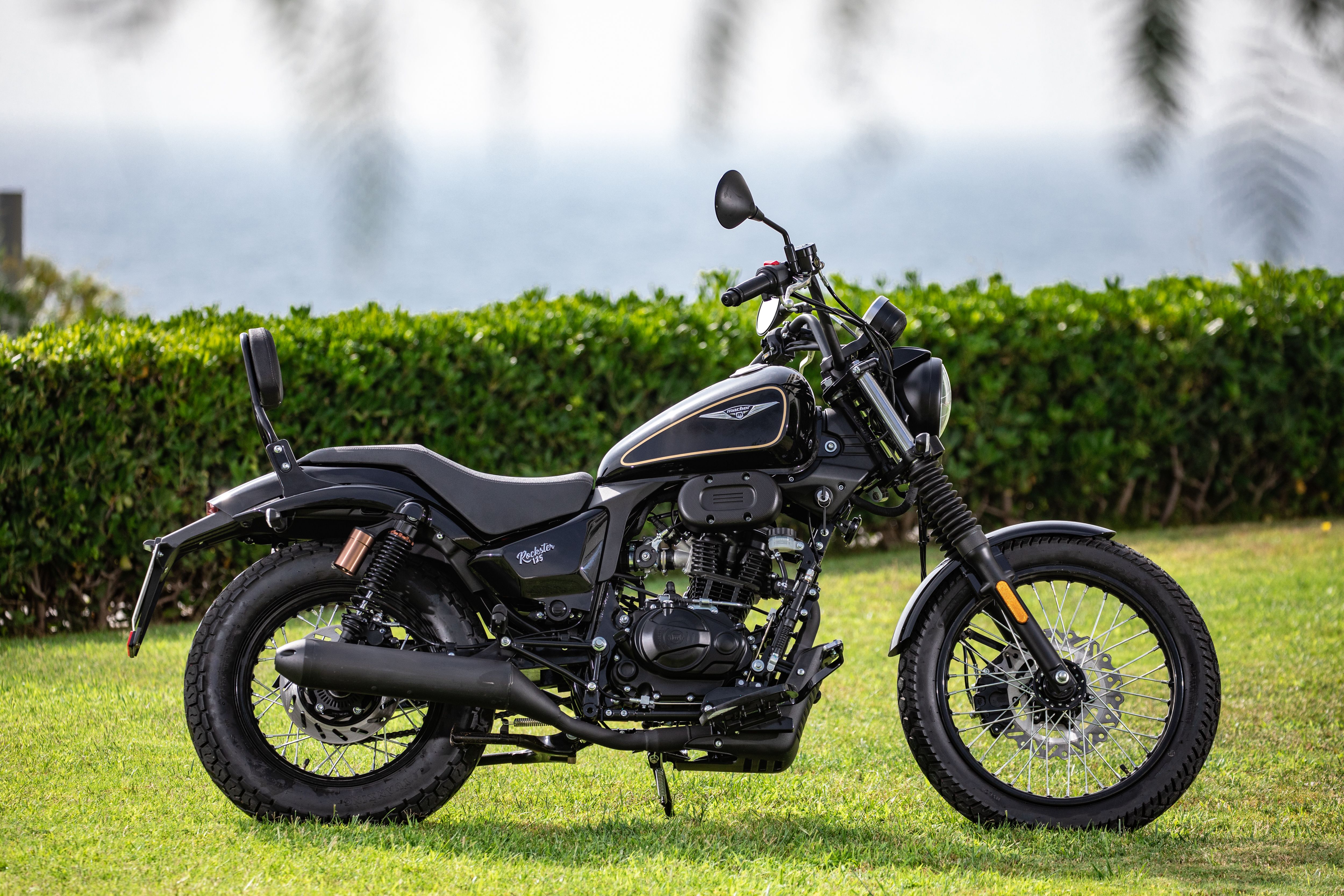 Macbor Rockster125 negra (1)