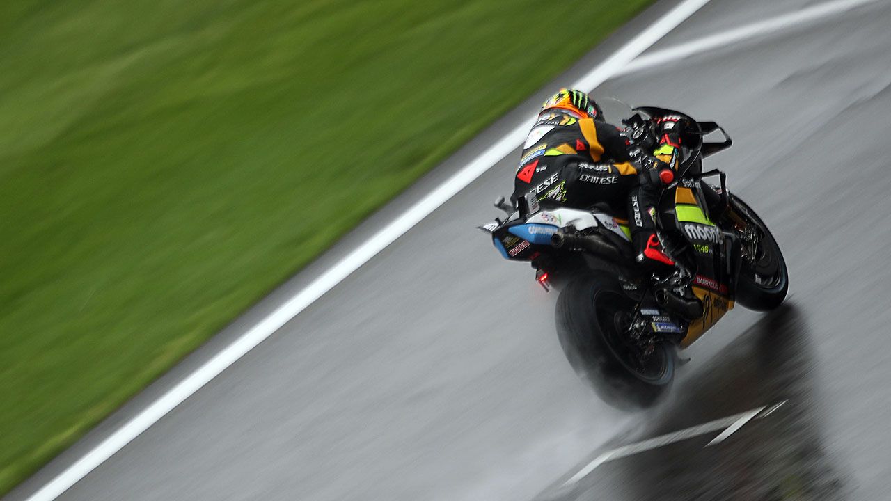 Pole de Marco Bezzecchi en Silverstone.