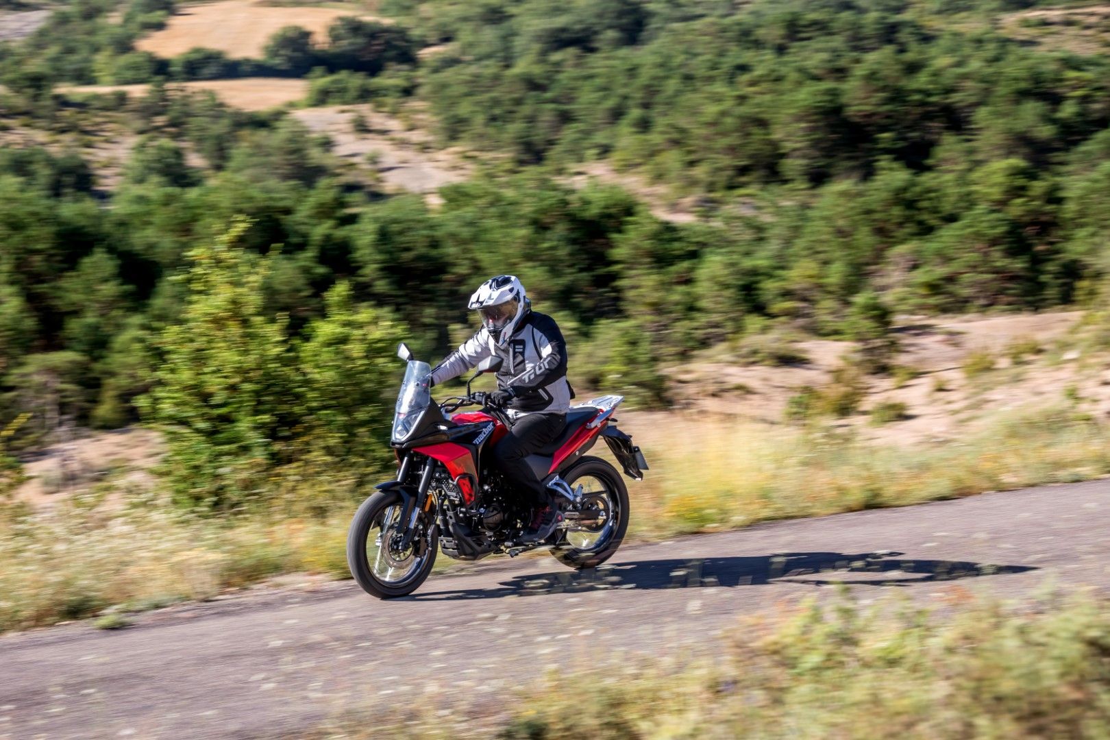 Fotos Macbor Montana XR1 125