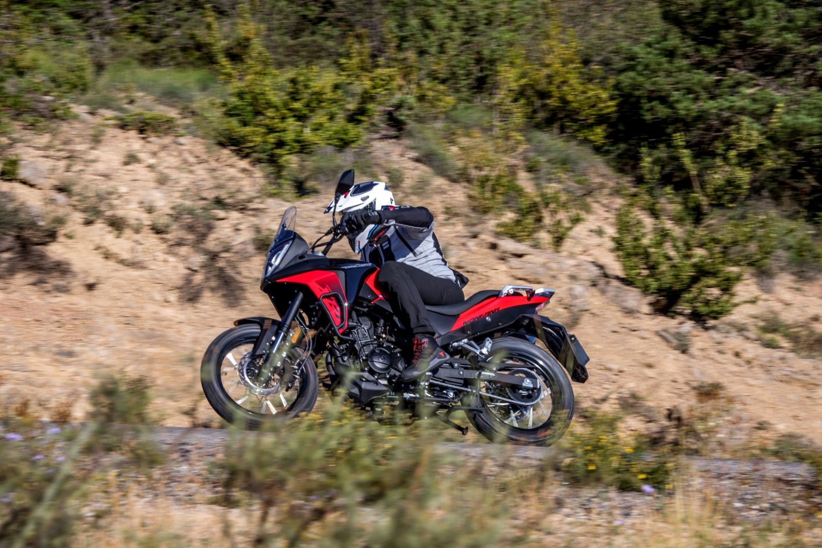 Fotos Macbor Montana XR1 125