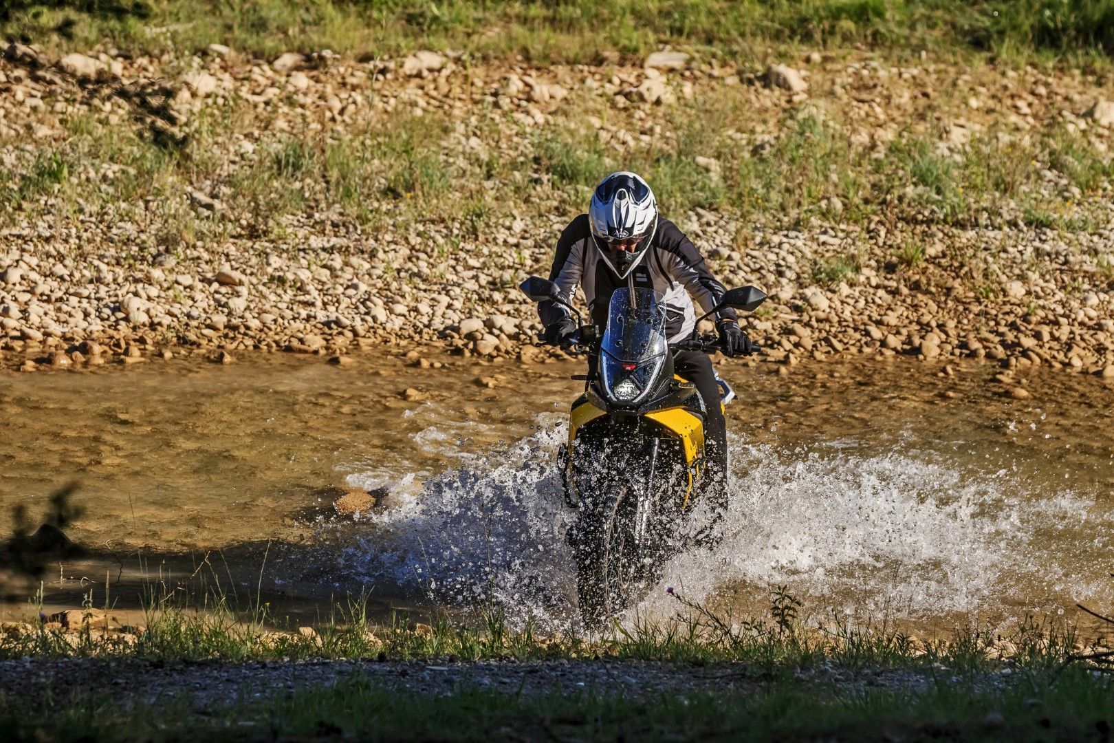 Fotos Macbor Montana XR1 125