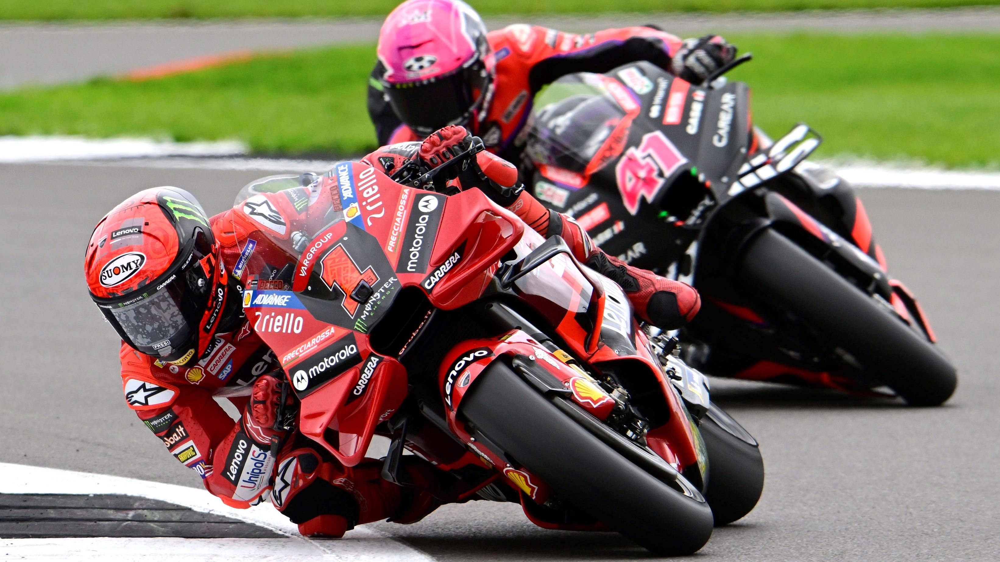 Pecco Bagnaia sale más líder y Aleix Espargaró sale reforzado del GP de Gran Bretaña en Silverstone