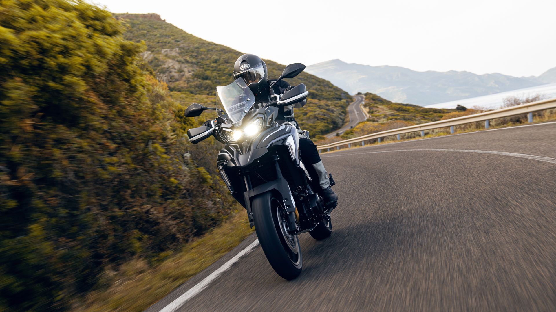 Benelli TRK 702 2023 (12)
