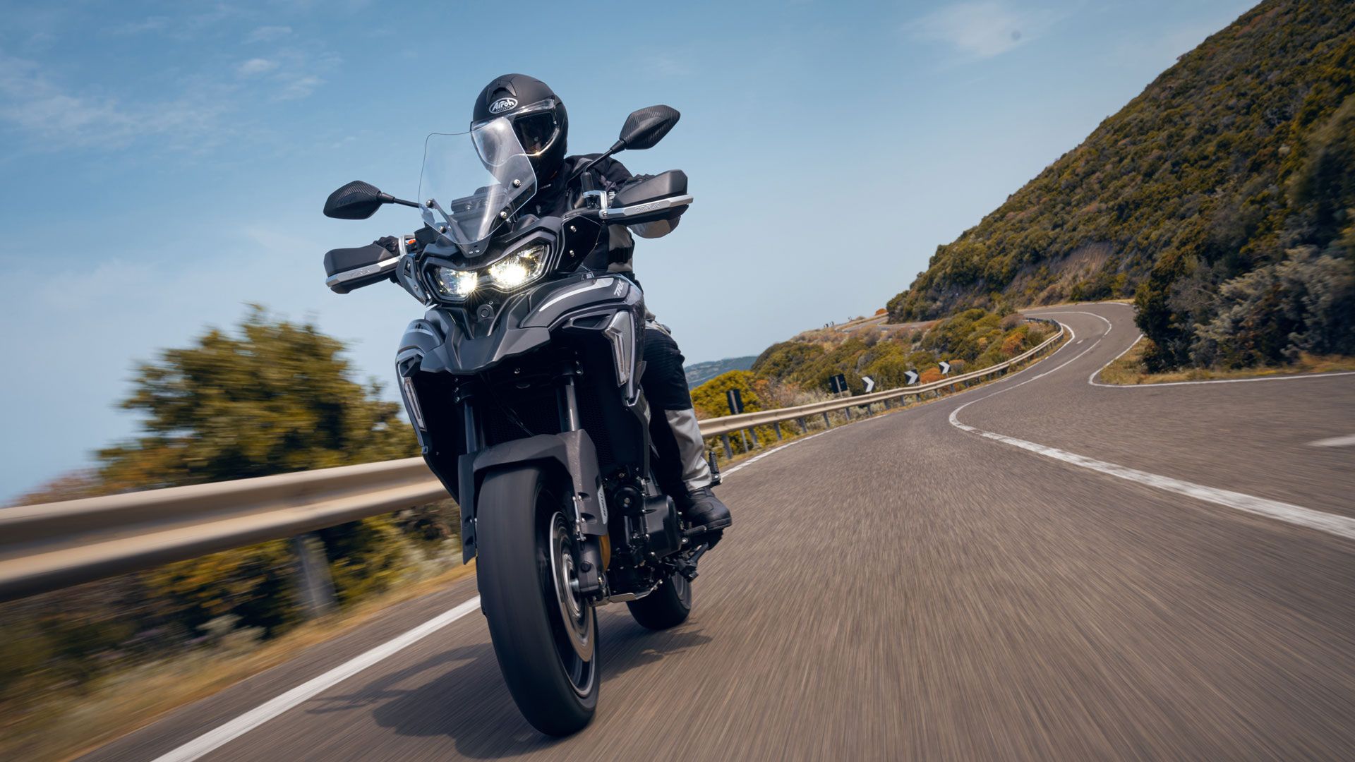 Benelli TRK 702 2023 (22)