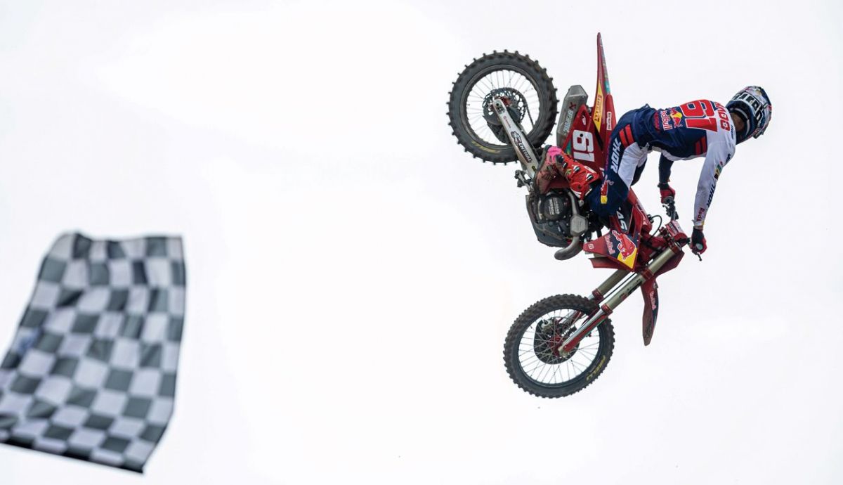 Jorge Prado (1) Jorge Prado (1)