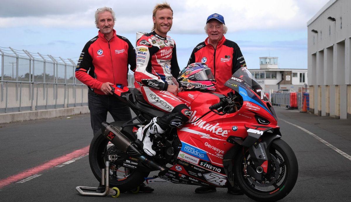 Davey Todd y el Milwaukee BMW Motorrad, juntos para 2024 en el IOMTT
